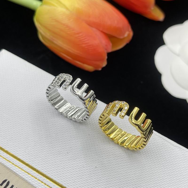MiuMiu Ring