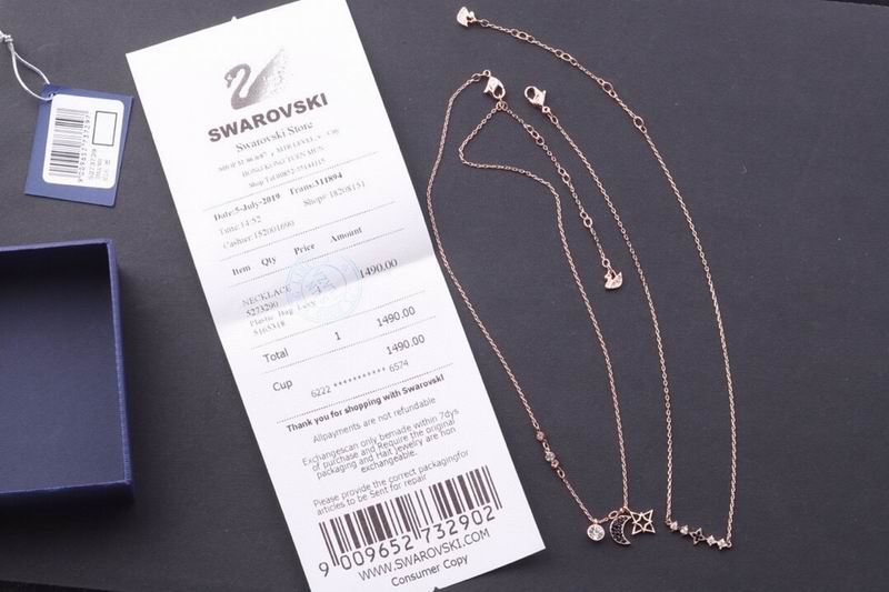 Swarovski Necklace 03lyr84