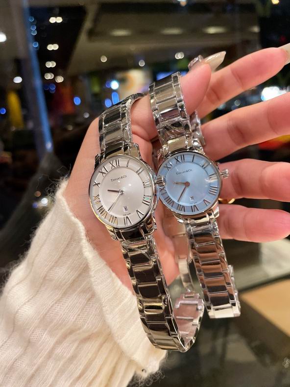 Tiffany women 28mm 080611