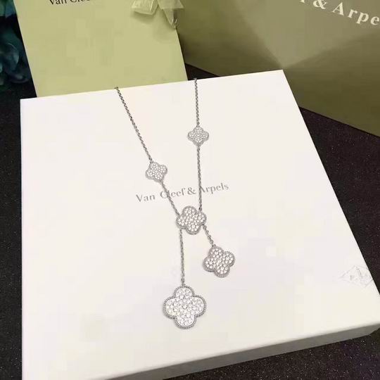 Van Cleef & Arpels necklace lyh17