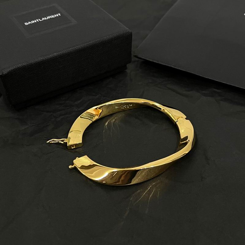 YSL bracelet 03lyr31