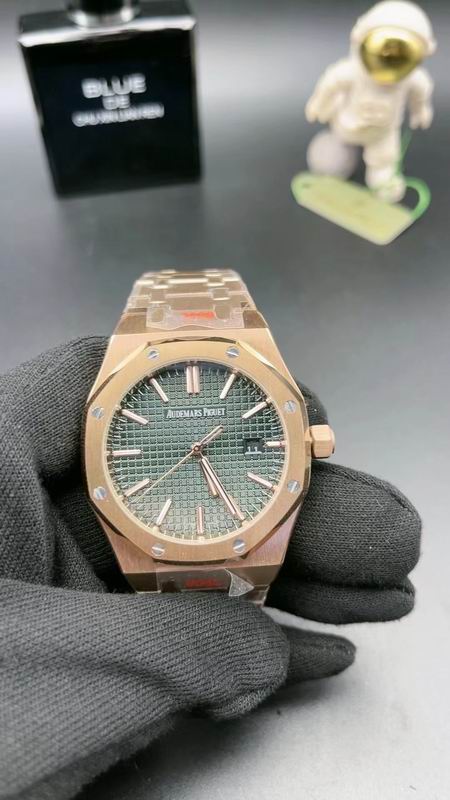 AP watch 30 (15)