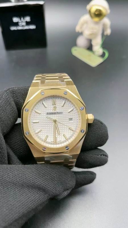 AP watch 30 (33)
