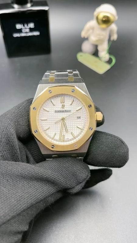 AP watch 30 (34)