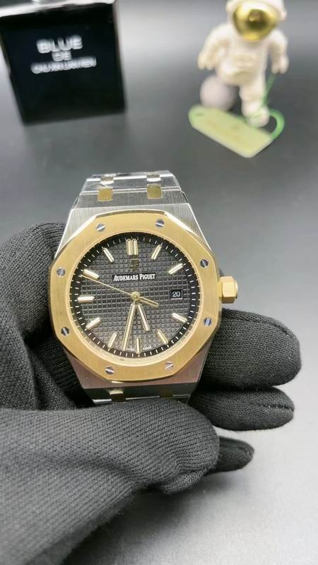 AP watch 30 (35)