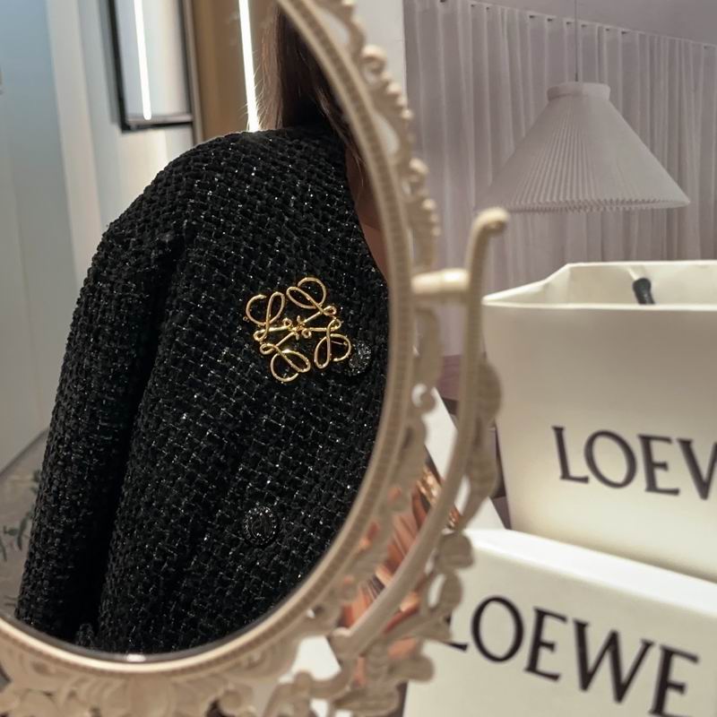 Loewe brooch 11lyw7 (2)