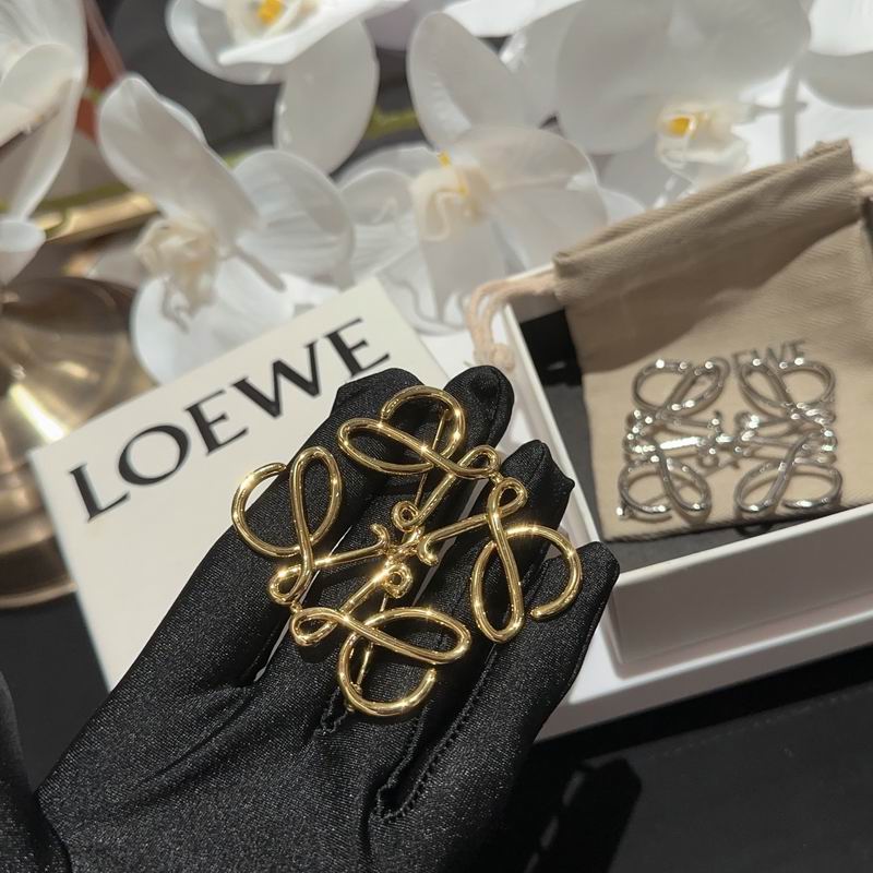 Loewe brooch 11lyw8 (6)