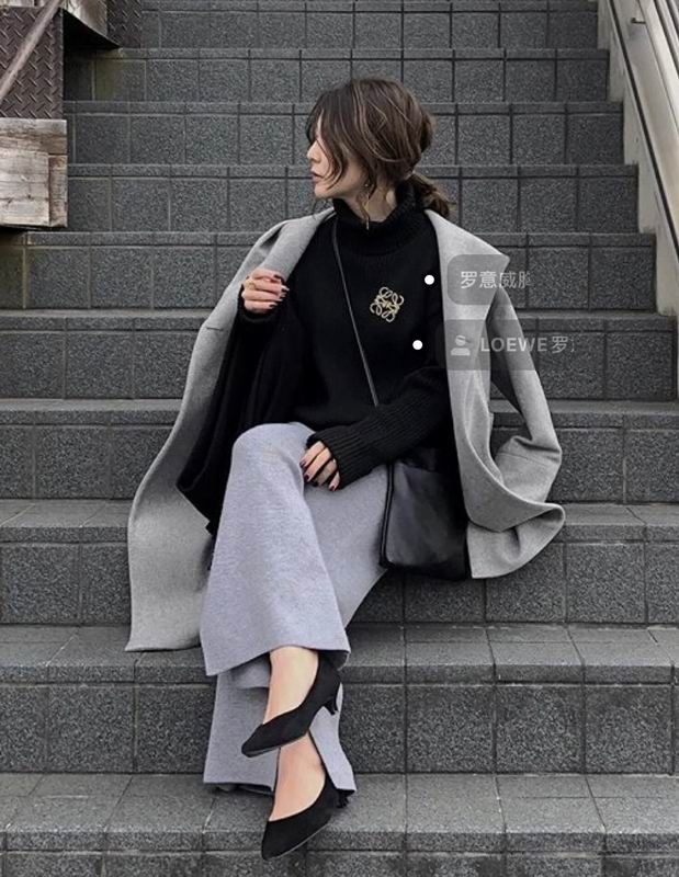 Loewe brooch 11lyw9 (9)