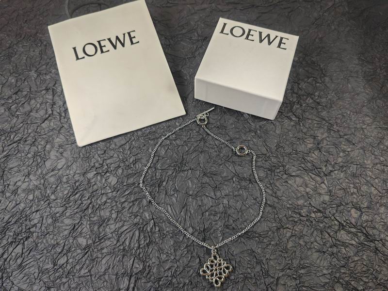 Loewe necklace 11lyw5 (9)