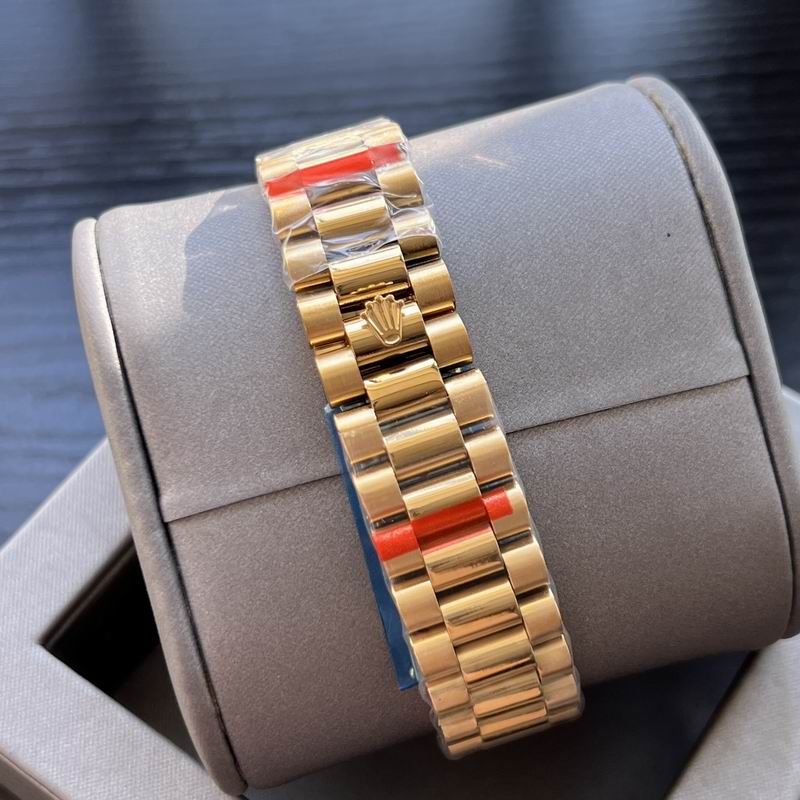 Rolex 36mm 20-Day Date (10)