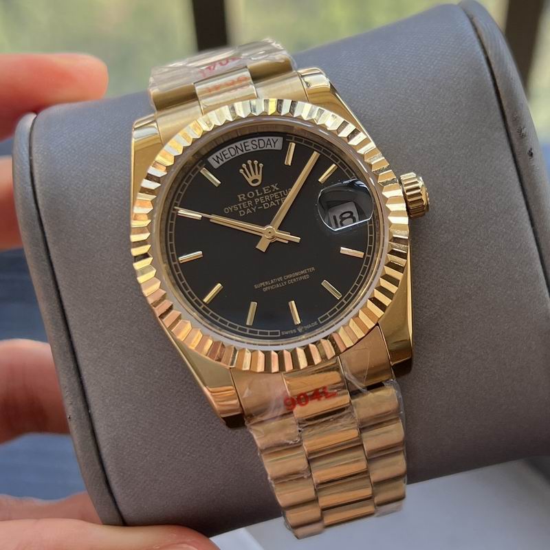 Rolex 36mm 20-Day Date (7)