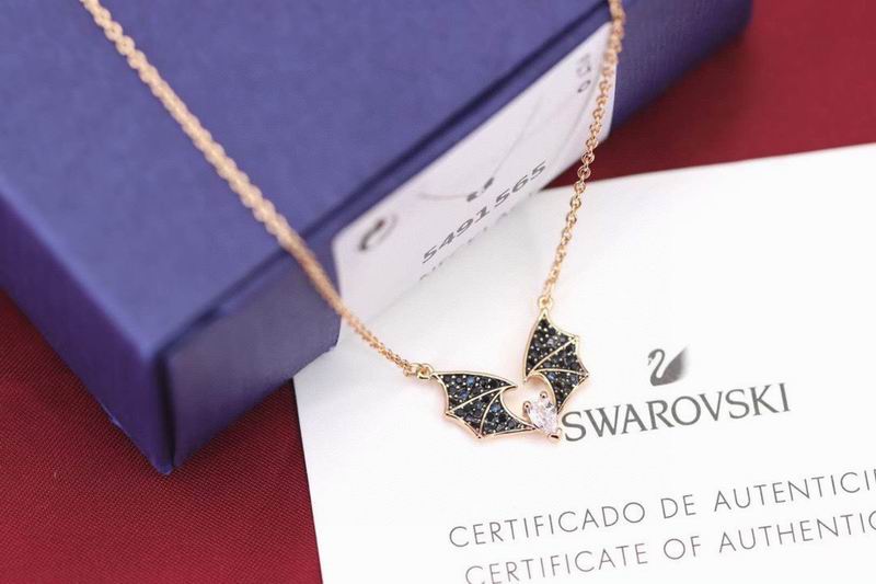 Swarovski Necklace 01lyr32 (9)