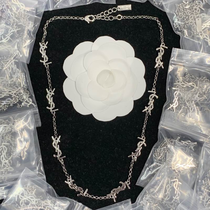 YSL  necklace 12lyr19(1)
