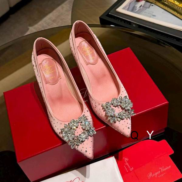 New shoes 0514d