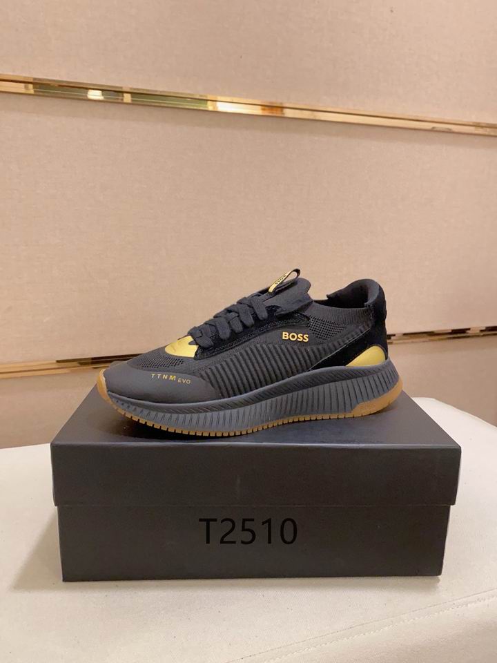 2818052