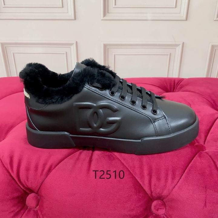 2789569