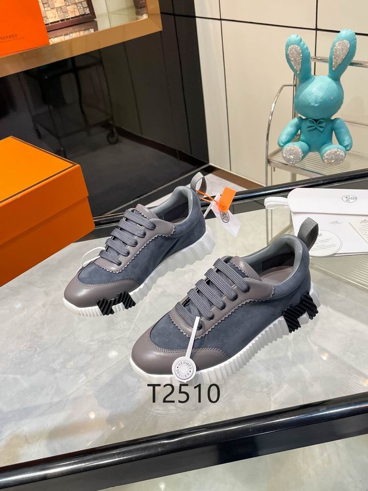2789838
