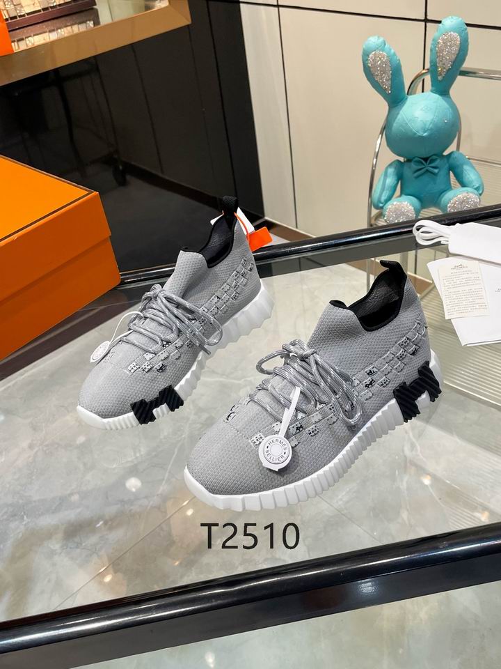 2789768