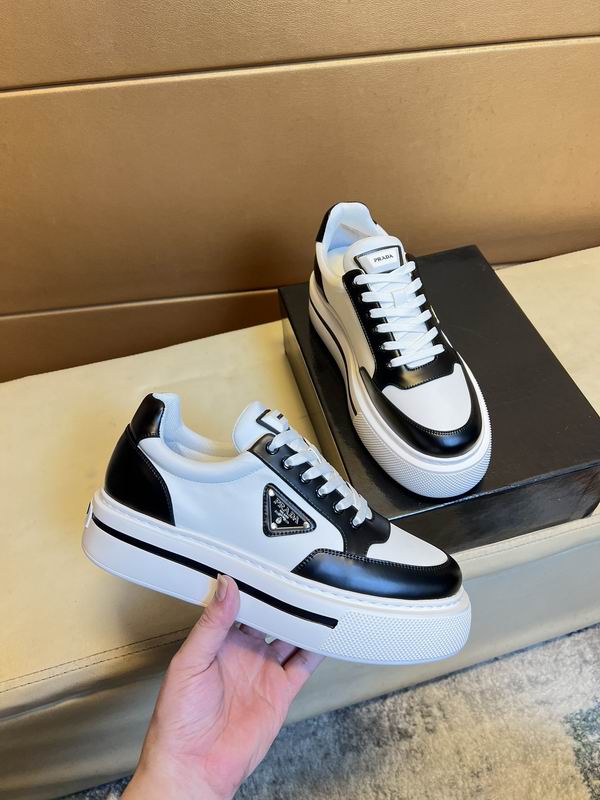 2826251