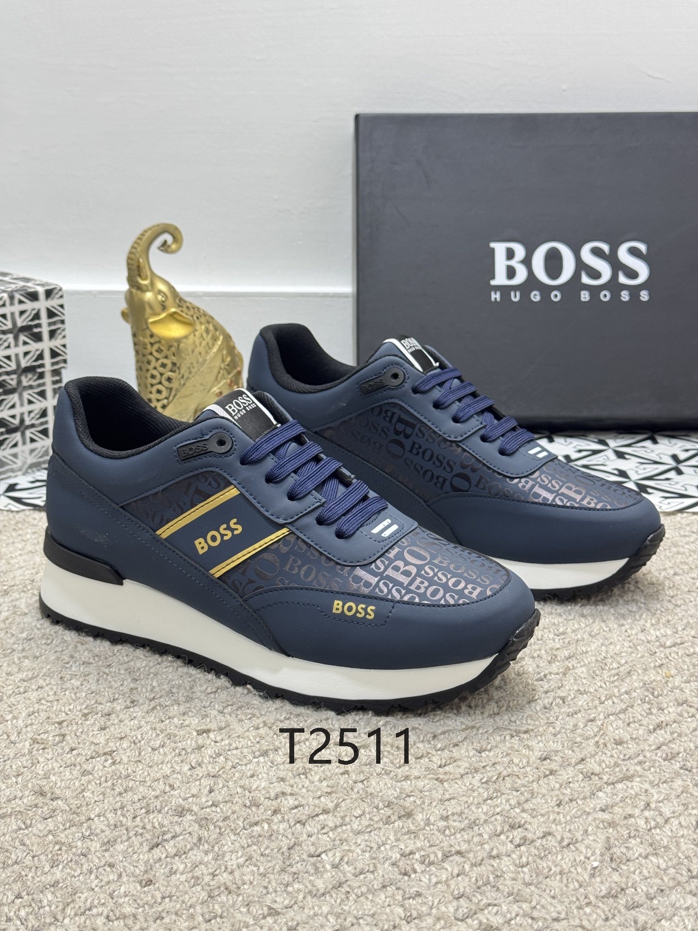 2850533
