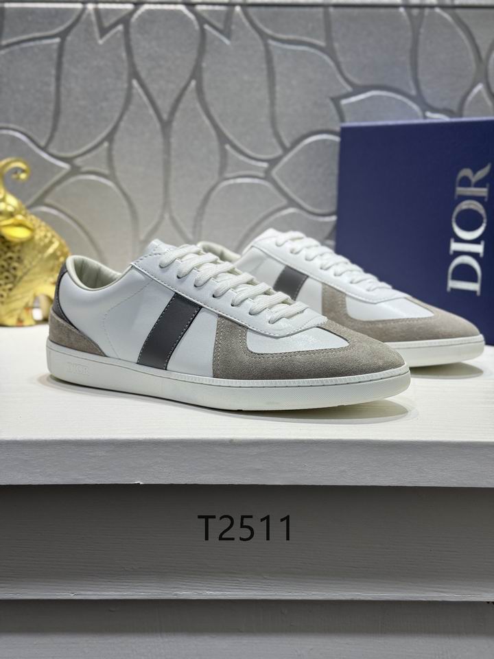 2850777