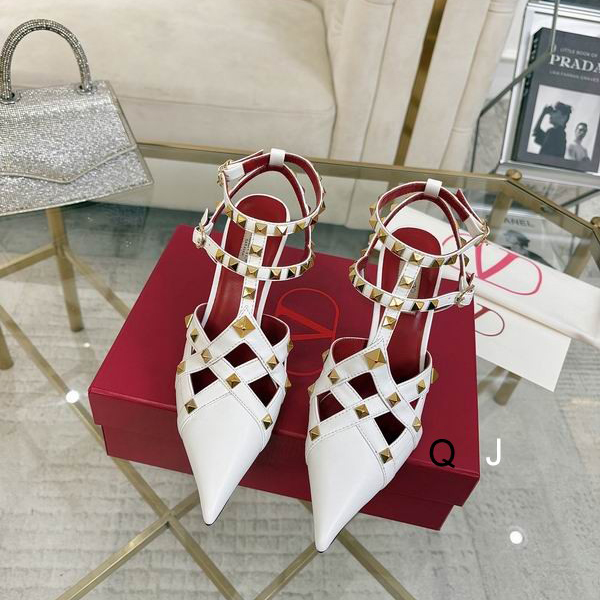 Valentino sz35-40 XJ0306 01