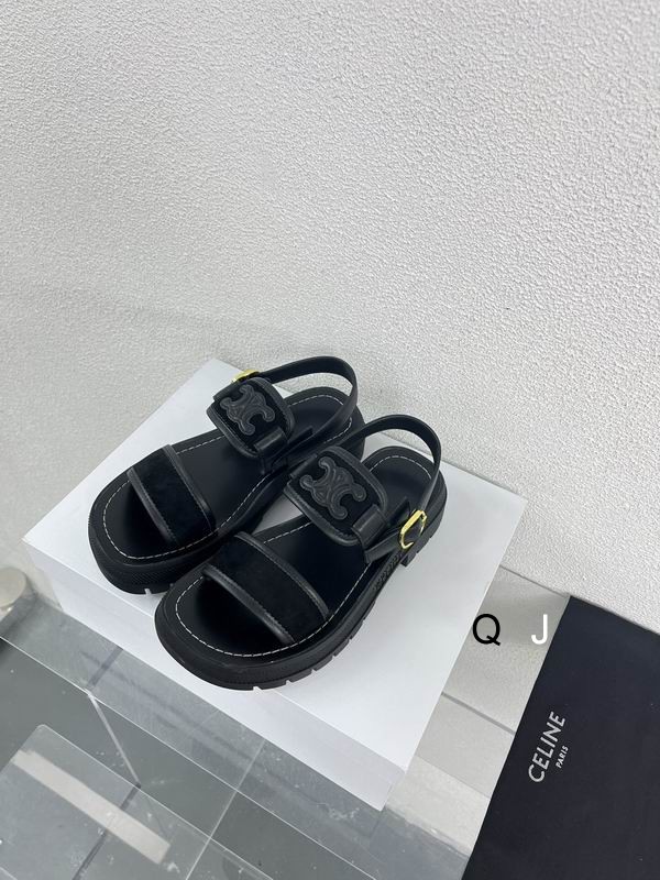 2890373